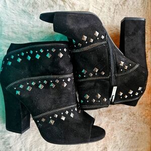 Jessica Simpson Cute Studded Peep Toe Booties 7.5